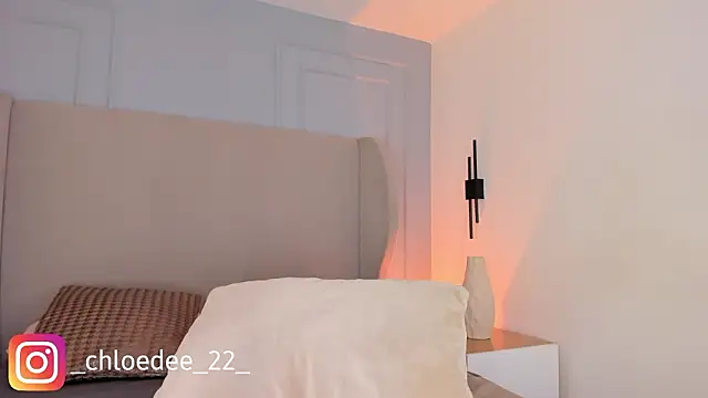 chloe_d's cam snapshot