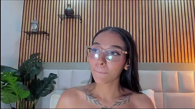 Roseaurora's cam snapshot