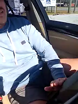 MrBiggBallz's cam snapshot