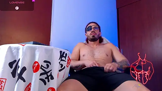 pirata_fitness's cam snapshot