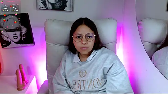 SamanthaRoldaan live sex cam