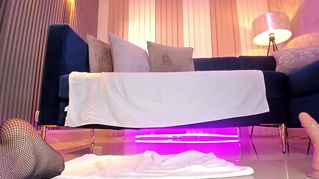 Leah_Grey's cam snapshot