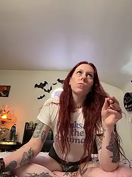 ScarletPanes's cam snapshot