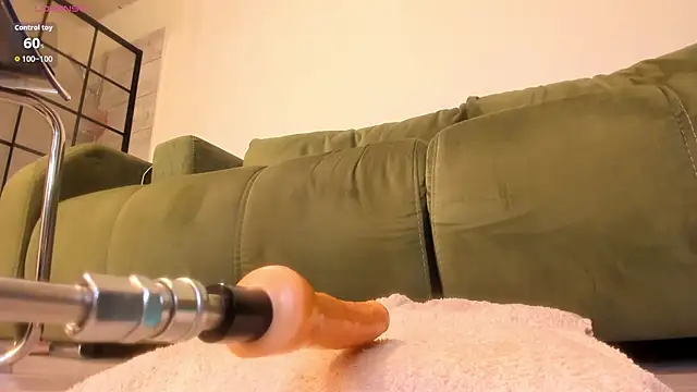 Kardashian____'s cam snapshot