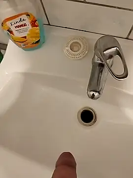 Grig1982's cam snapshot