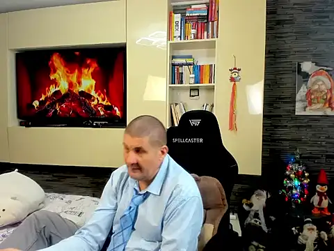 SpartacusDaddy48's cam snapshot