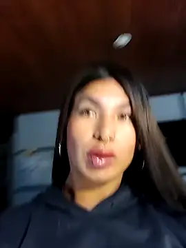 MeelFox live sex cam