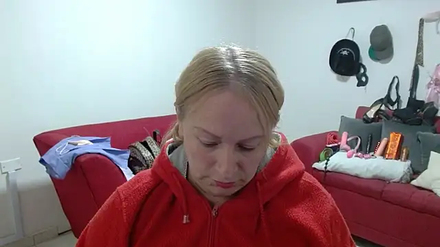 emperabigbootybigass's cam snapshot