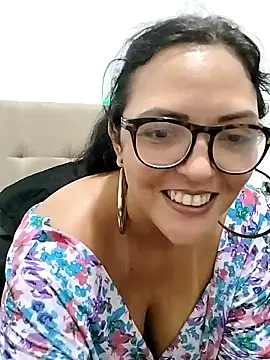 AuroraChest live sex cam