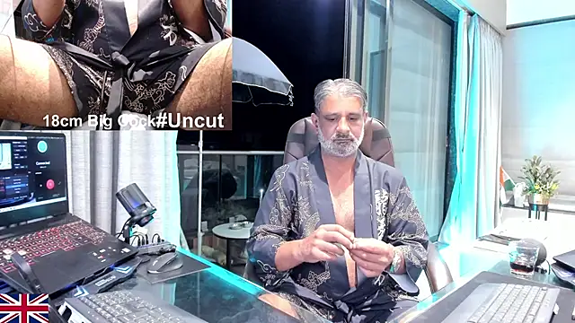 OnlineBossUK live sex cam