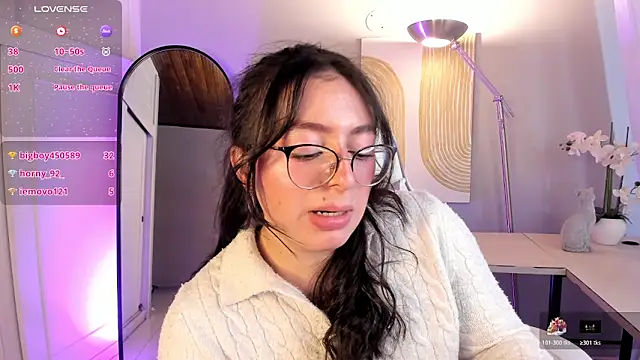 mia_wills_'s cam snapshot