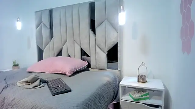 Mia_Velveet's cam snapshot