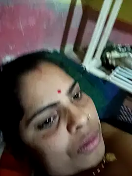 Priyakoli4568's cam snapshot