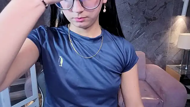 Sophie_jones_b live sex cam