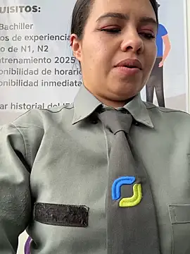 Ariana-07 live sex cam