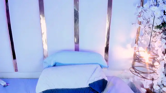 NamiMoon1's cam snapshot