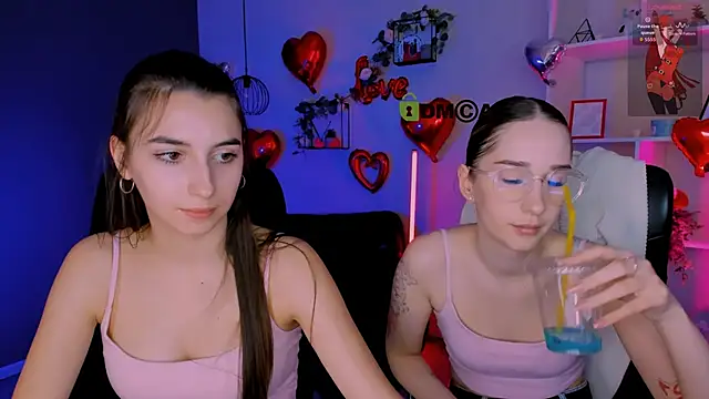 mila_firee's cam snapshot