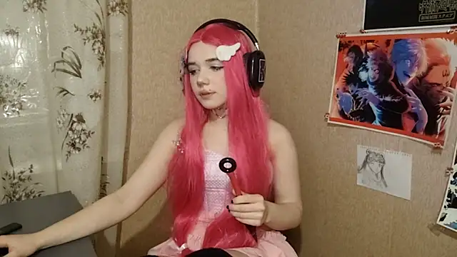 MilaTyan's cam snapshot