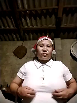 Linhcutex's cam snapshot