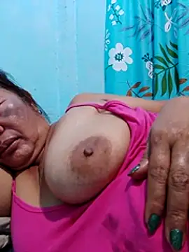 sexylizzy4u's cam snapshot