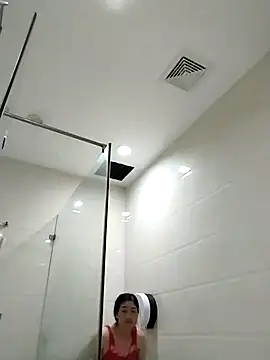 lris-Beauty77's cam snapshot