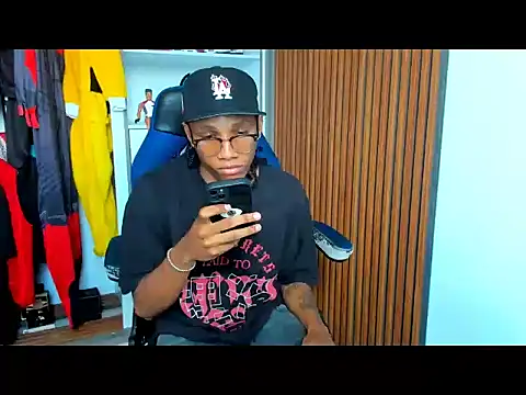 yandi_hot's cam snapshot