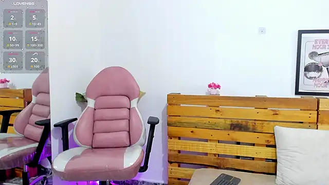 Naughty_Vanessa_'s cam snapshot