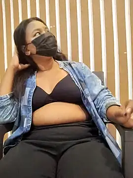 Cutie_bae011's cam snapshot