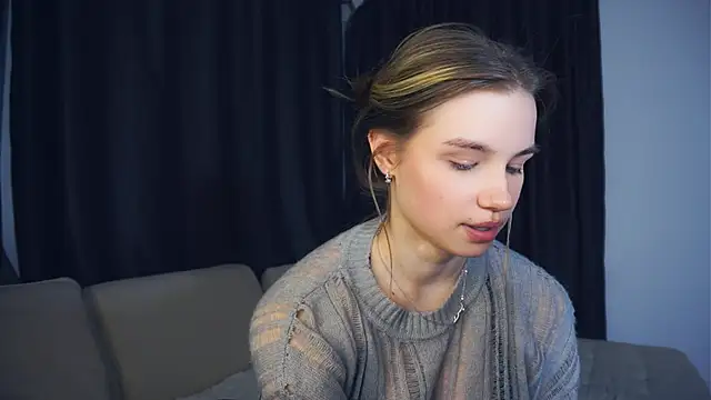 EarthaStinett's cam snapshot