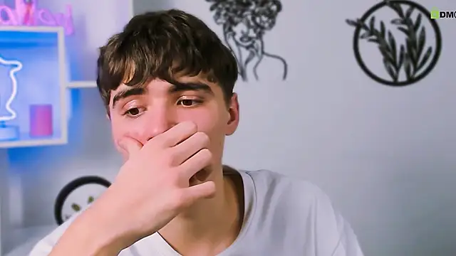 emil_lucky's cam snapshot