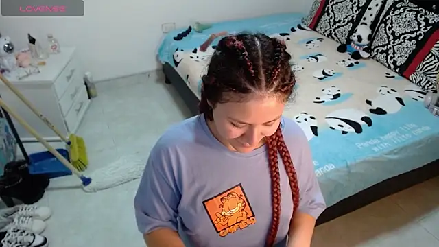 soniafuckboobs's cam snapshot