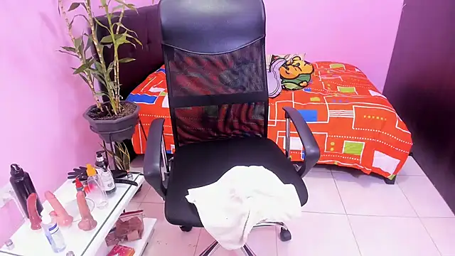 mature_dirty_squirt's cam snapshot