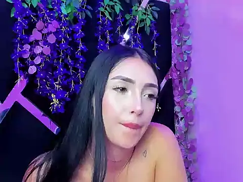 Issabela_Mackey_'s cam snapshot