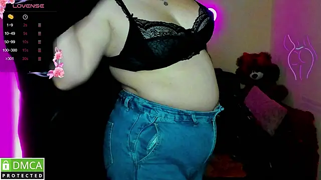 Alicia_love00's cam snapshot