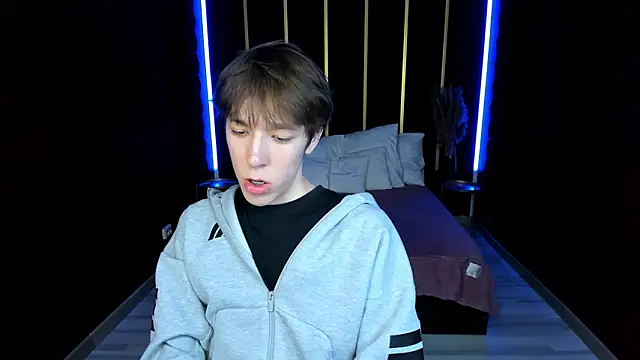 MarkBranston's cam snapshot