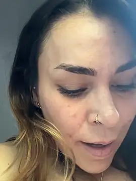 LeaGambit__'s cam snapshot