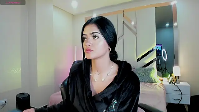 EmmaStonns's cam snapshot