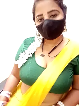 tamil_Vennila's cam snapshot