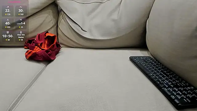 noahx_valko's cam snapshot