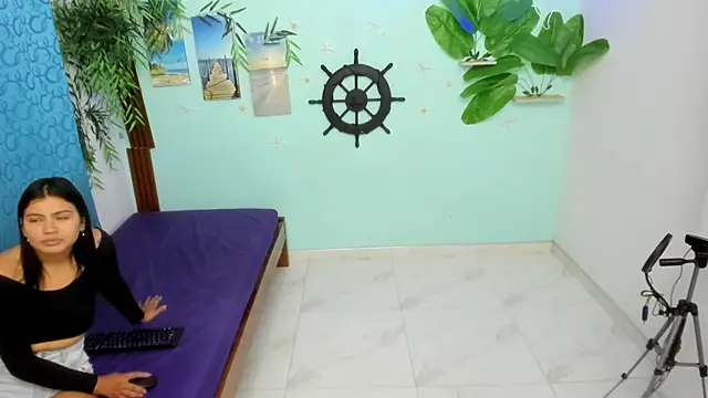 eladyrous98's cam snapshot