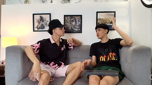 TWINKS_FRIENDS's cam snapshot