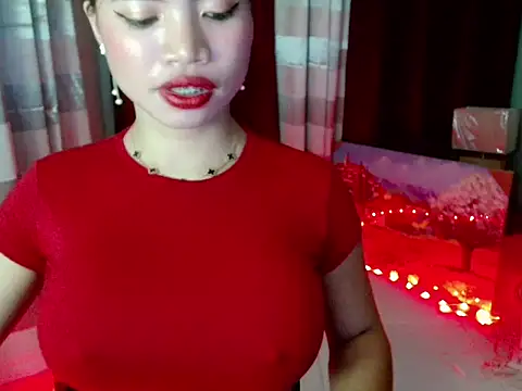 lover_girl143's cam snapshot