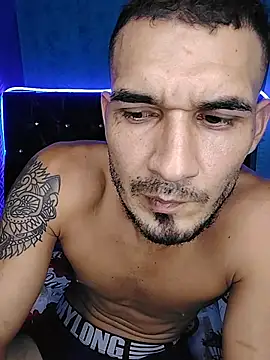 junior_men22's cam snapshot