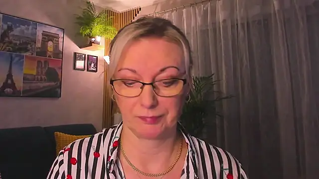 vanessa_chat's cam snapshot