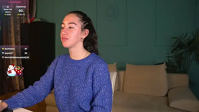 Belle_Via's cam snapshot