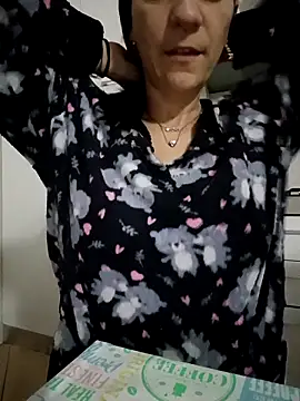 Lovmora's cam snapshot