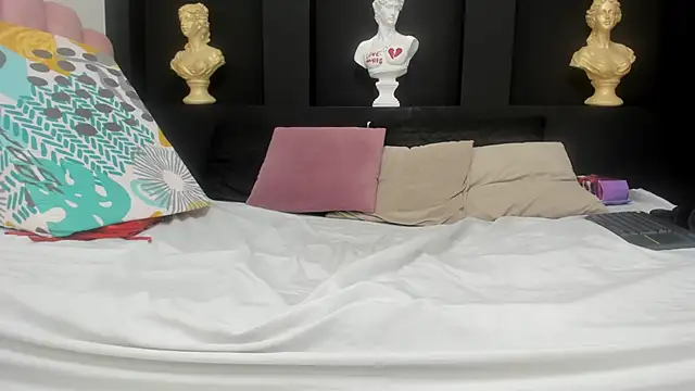 BellaSky1's cam snapshot