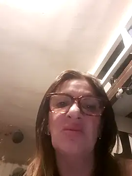 gildamilf live sex cam