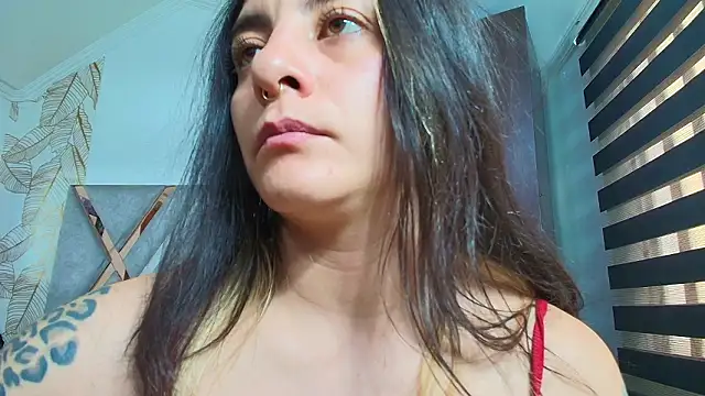 Naughty_Kittenm live sex cam