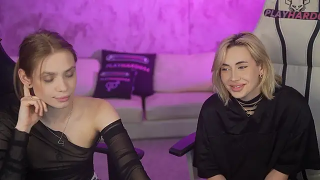 Kara_cat live sex cam